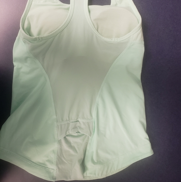 Lululemon race back top - Picture 2 of 6